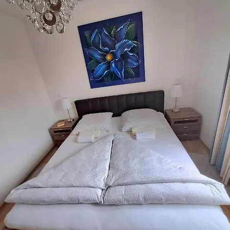 Angie Apartment Trogir